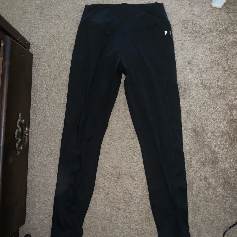 Women’s workout leggings